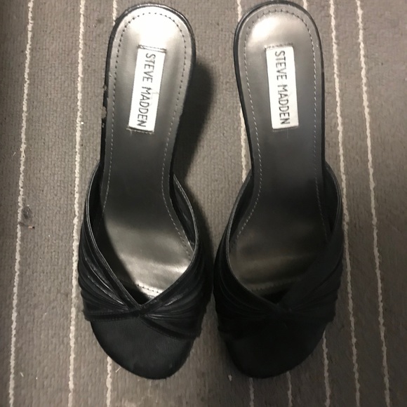 Steve Madden sandals - Picture 1 of 1